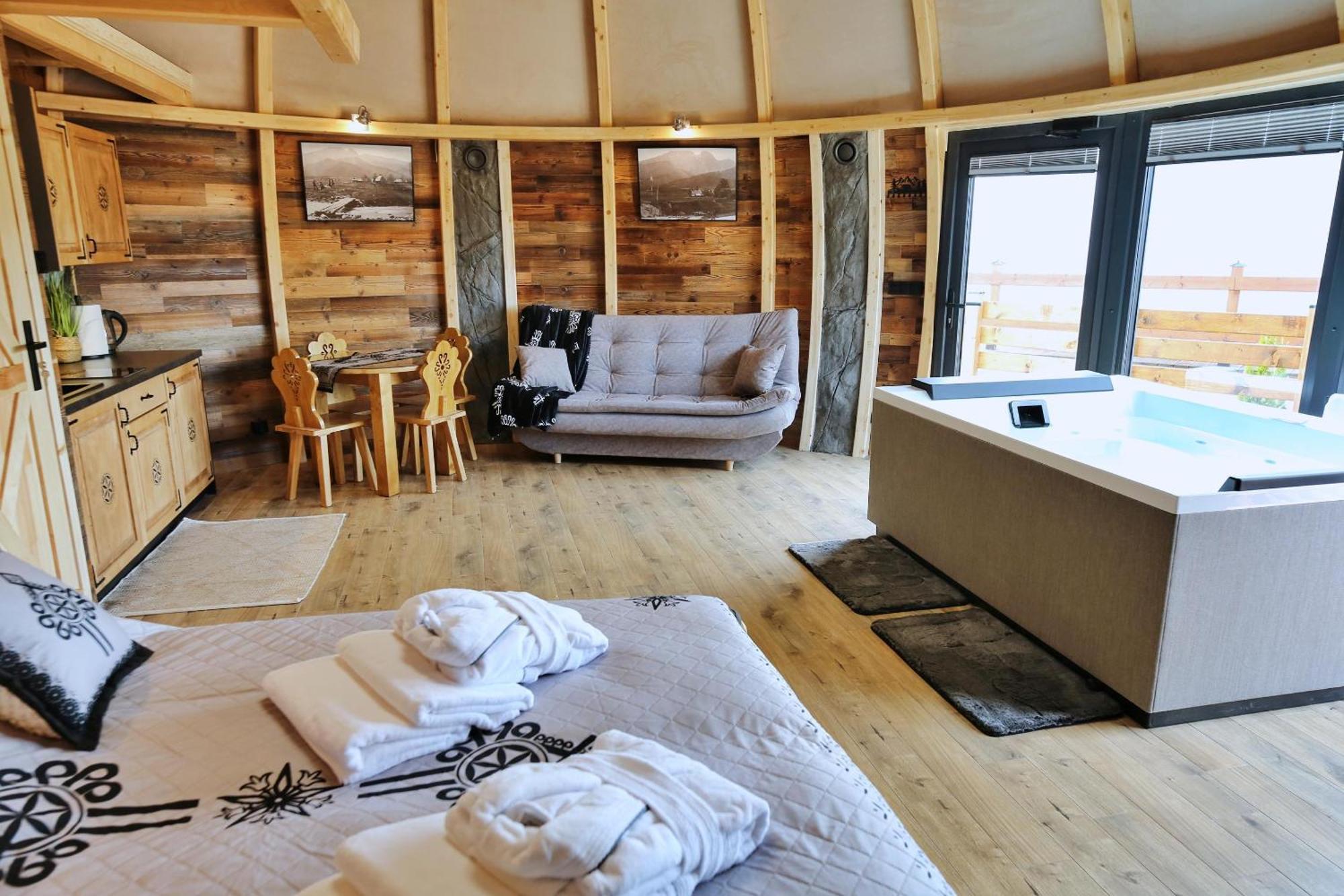 Tatry Mountain Glamp Z Jacuzzi Hotel Zakopane Buitenkant foto