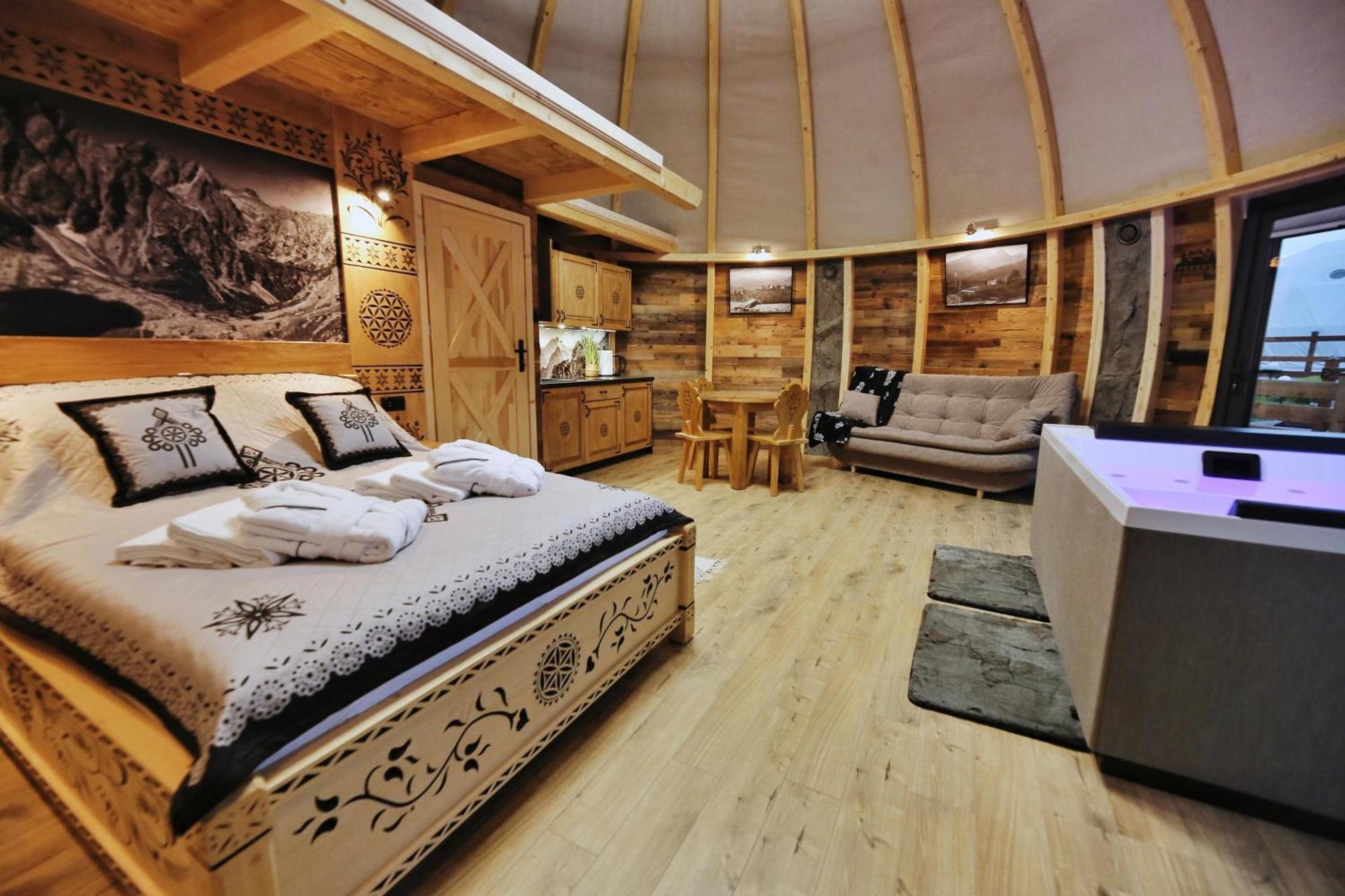 Tatry Mountain Glamp Z Jacuzzi Hotel Zakopane Buitenkant foto