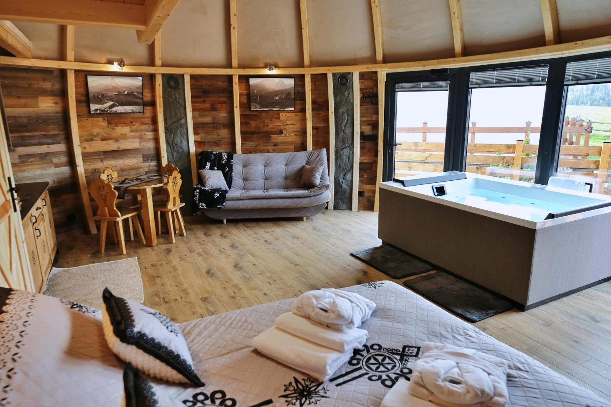 Tatry Mountain Glamp Z Jacuzzi Hotel Zakopane Buitenkant foto