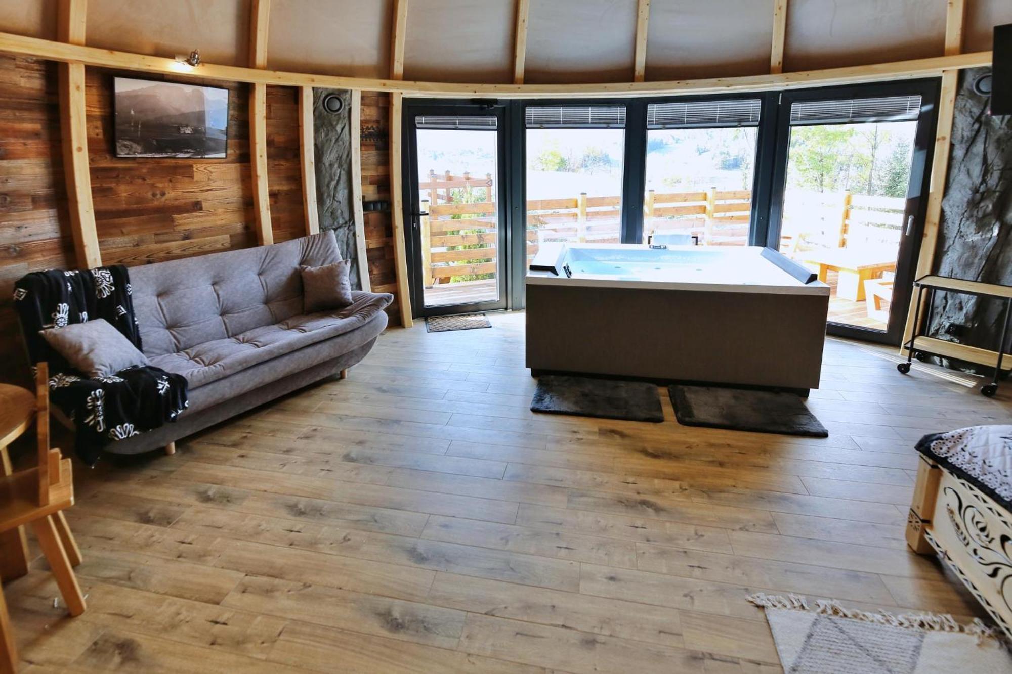 Tatry Mountain Glamp Z Jacuzzi Hotel Zakopane Buitenkant foto